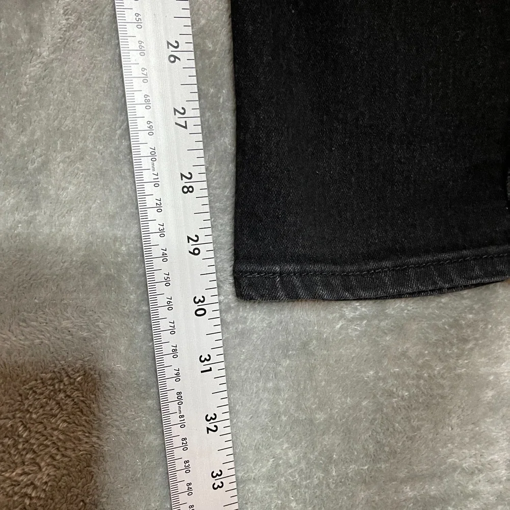 Signature Levis Men Slim Straight Jean 30x30* Black Denim Indie Trap Alternative